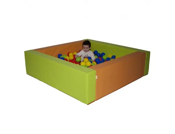Piscine a balles culture club carre anti-bacterien polyesterpvc avec velcro livree sans   balles — Non classé