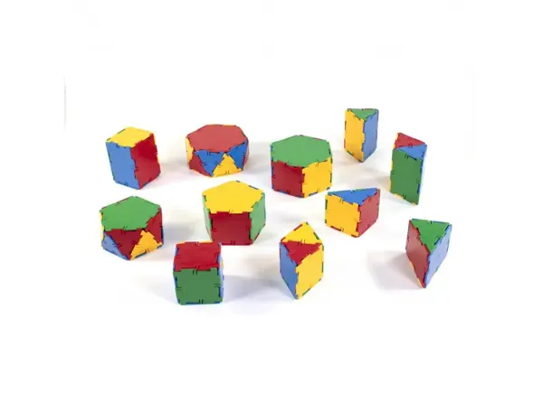 Connexion miniland polyedres en 3 dimensions emboitables coloris et 7 formes assortis le seau de 84 pieces — Non classé